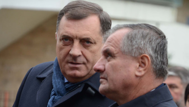 Iz RS odgovorili Schmidtu: Odluka u RS neće biti provedena