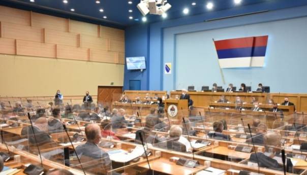 Iz SNSD-ove inicijative izbačen dio o pravu na samoopredjeljenje RS