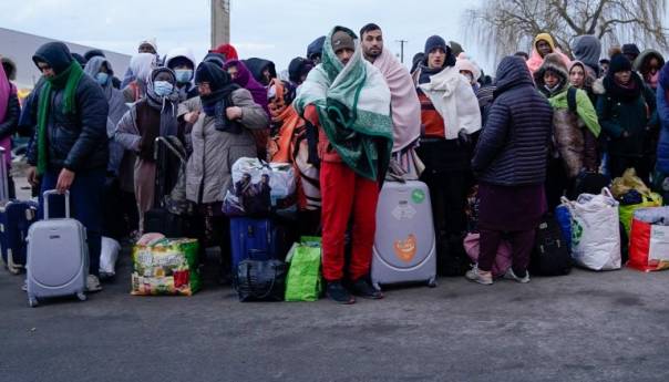 Iz Ukrajine u susjedne zemlje izbjeglo više od 1,36 miliona ljudi