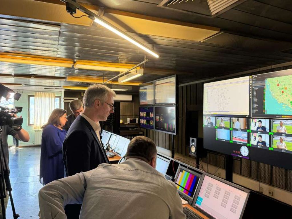 Iz zgrade BHRT-a pušten digitalni signal