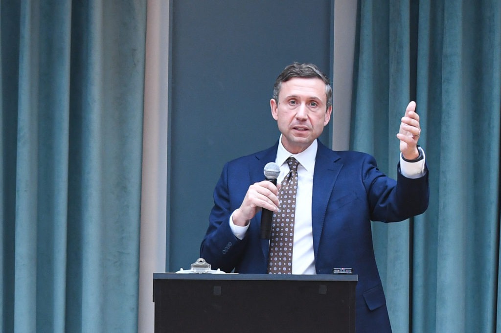 Izabran novi vođa Demokratske stranke, ispred njega težak zadatak