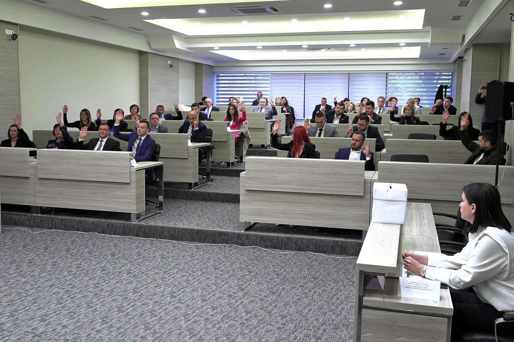 Izabrani delegati za Dom naroda FBIH iz HNK