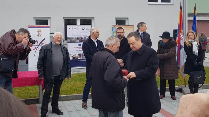 Izbjegličkim porodicama iz BiH i Hrvatske uručeni ključevi stanova u Srbiji