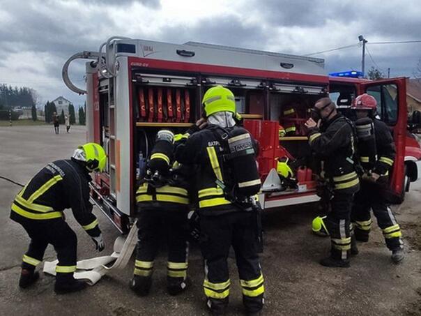 Izbio požar na benzinskoj pumpi u Banjaluci, reagovali vatrogasci