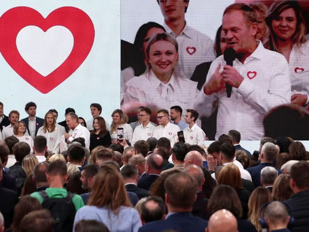 Izbori u Poljskoj: Opozicija proglasila pobjedu
