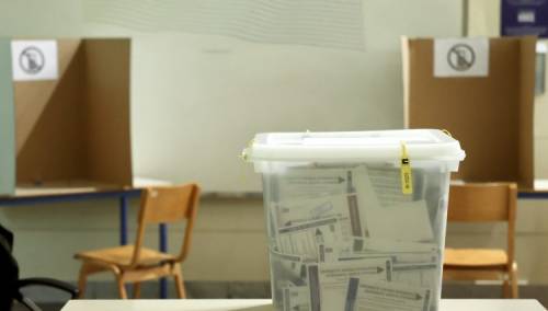 Izborna šutnja u BiH: Sutra prijevremeni izbori za gradonačelnike i načelnike