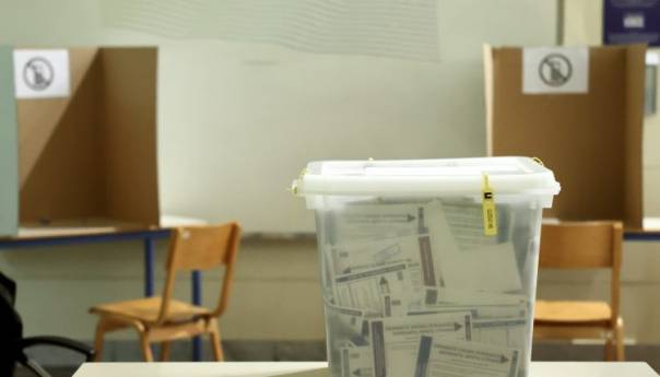 Izborna šutnja u BiH: Sutra prijevremeni izbori za gradonačelnike i načelnike