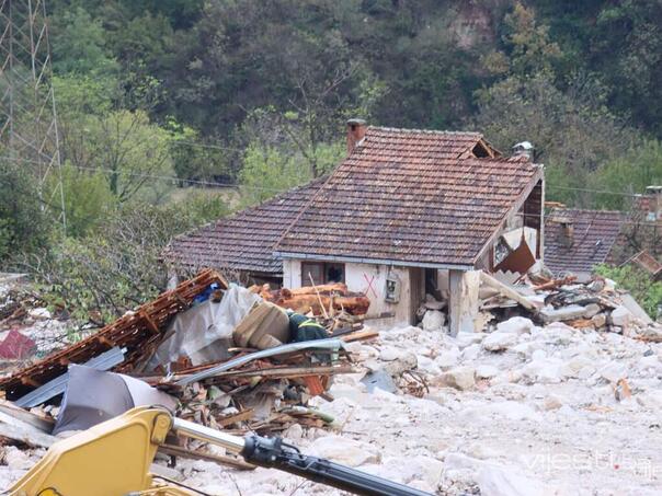 Izdata naredba: Obavezna evakuacija stanovništva sa ugroženih područja