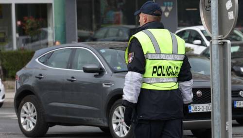 1.103 prekršajna naloga vozačima zbog parkiranja na mjestima označenim za invalide