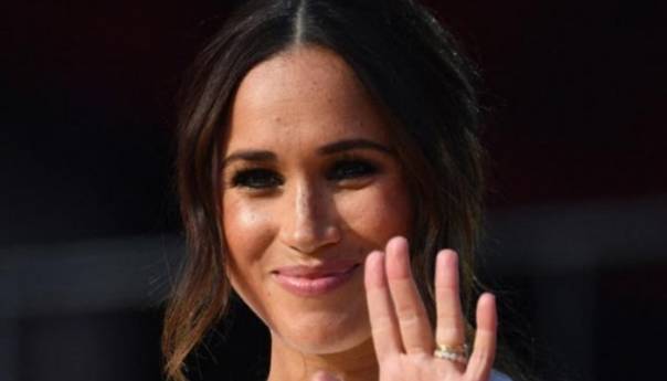 Izdavači britanskog tabloida pristali platiti finansijsku odštetu Meghan Markle