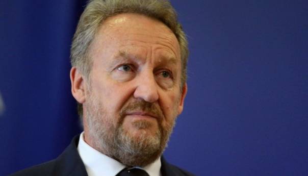 Izetbegović: Azerbejdžan je napadnut i ima pravo da se brani