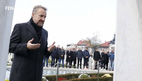 Izetbegović: Bosne i Hercegovine je sve više