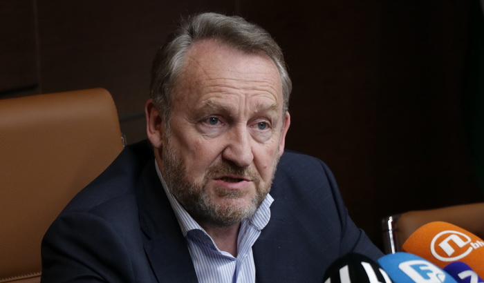 Izetbegović: Neka nam Bajram oplemeni dušu