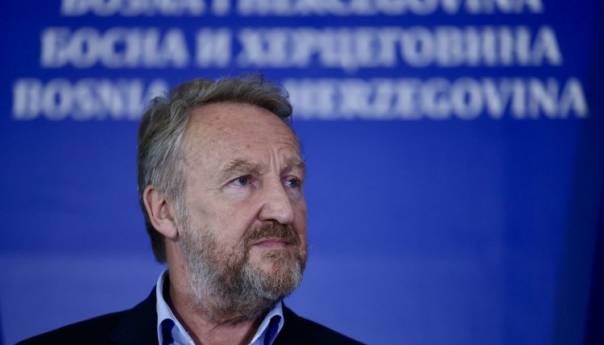 Izetbegović: Dodika niko nije zvao, jedino smo dogovorili ANP i NATO put