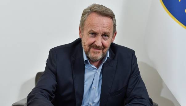 Izetbegović: Drska izjava Kalabuhova da BiH ne bi trebala u EU