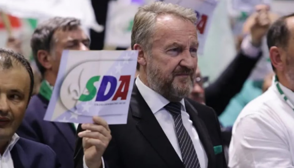 Izetbegović: Državi i građanima je potrebna velika pobjeda SDA