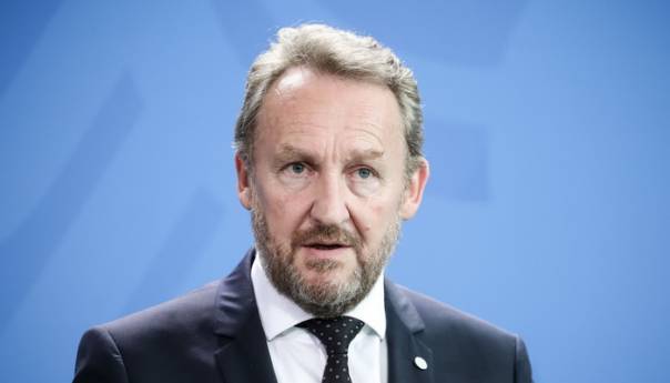 Izetbegović: HDZ blokira važne zakone, nisu kladionice vitalni interes