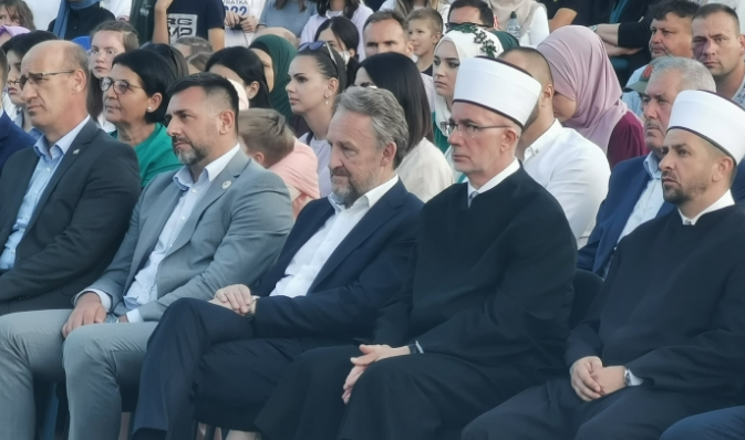 Izetbegović: Imamo šansu da snažno idemo ka članstvu u EU i NATO-u