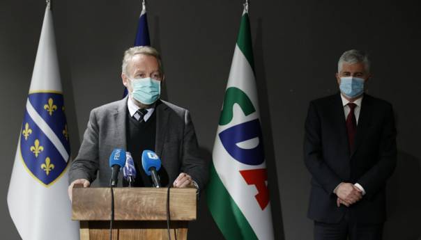 Izetbegović nakon sastanka sa HDZ: Pokušavamo pomiriti dva principa