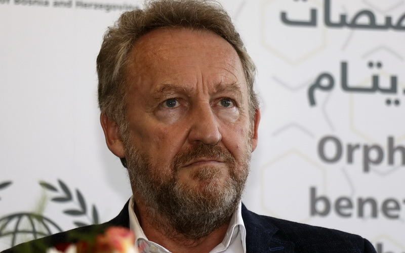 Izetbegović: Ne dopustiti da se autoritet OHR-a dovodi u pitanje