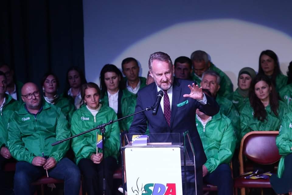 Izetbegović: Ne pamtim ovakvu energiju na skupovima od 1990., osjećam da se probudio inat u narodu
