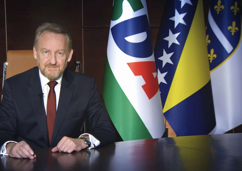 Izetbegović: Nikada nećemo odustati od borbe za vrijednosti i principe ZAVNOBiH-a