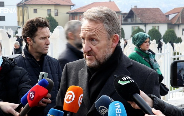 Izetbegović o detaljima sastanka s Čovićem i Dodikom
