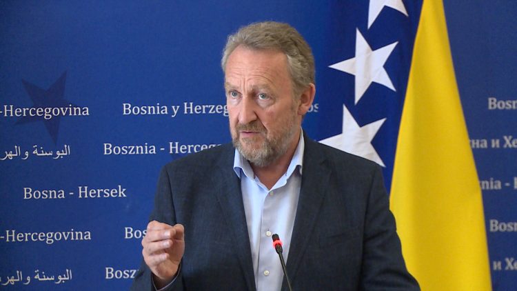 Izetbegović o Milanoviću: Nepotrebna bahatost i nepoštivanje BiH