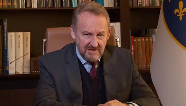 Izetbegović o napadu u Al-Aqsi: Zaustaviti nasilje nad vjernicima