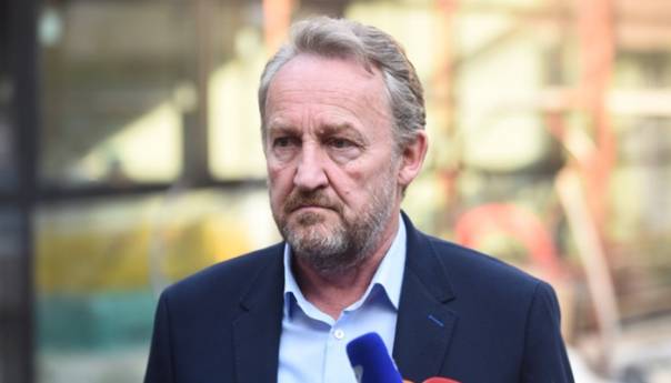 Izetbegović o sastanku kod Sattlera, pomoći iz EU, CIK-u