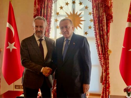 Izetbegović od Erdogana zatražio podršku protiv lažnih narativa o BiH