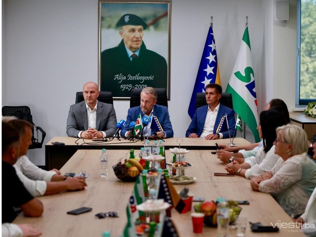 Izetbegović: Ovo je najbezobrazniji napad na mene