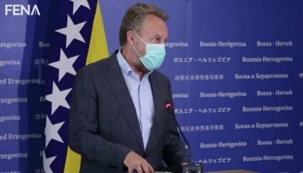 Izetbegović: Odlaganjem budžeta žele se pomaći izbori