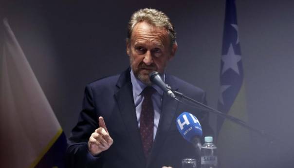 Izetbegović otkrio: Dodik me zvao na sastanak, odbio sam