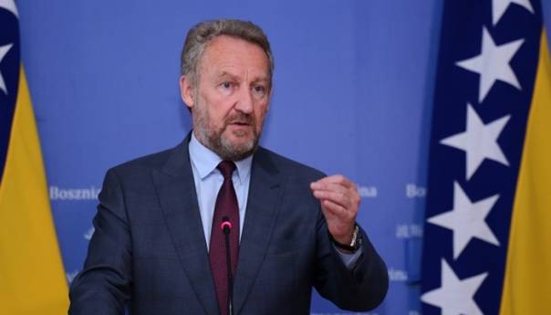Izetbegović: Ovo je najdirektniji udar na Dejtonski sporazum