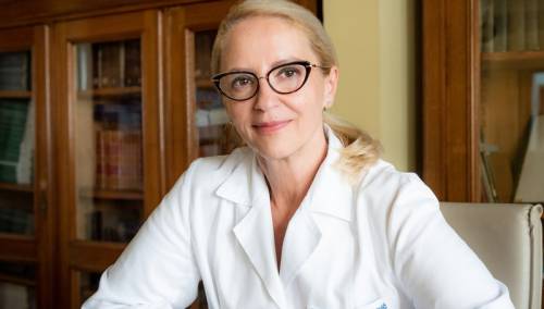 Izetbegović: Prvi put u historiji KCUS-a urađena je nesrodna transplantacija bubrega