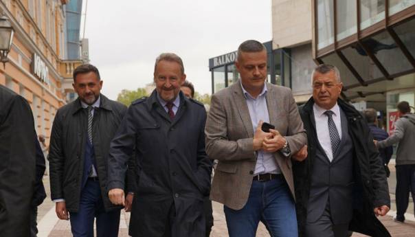 Izetbegović, Ramić, Mijatović u Doboju na forumu o povratku u RS