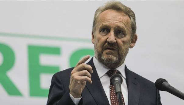 Izetbegović: RS odbila 140 miliona eura, a ima najsiromašnijeg penzionera u Evropi