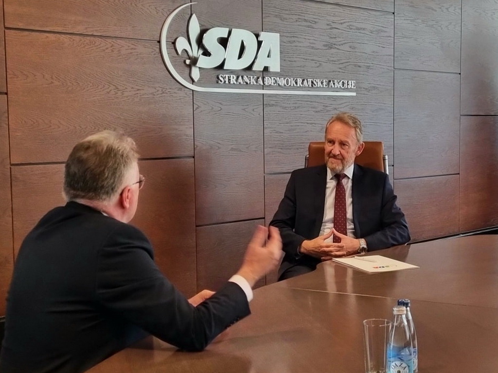 Izetbegović s ruskim ambasadorom: Dodik je stalni problem
