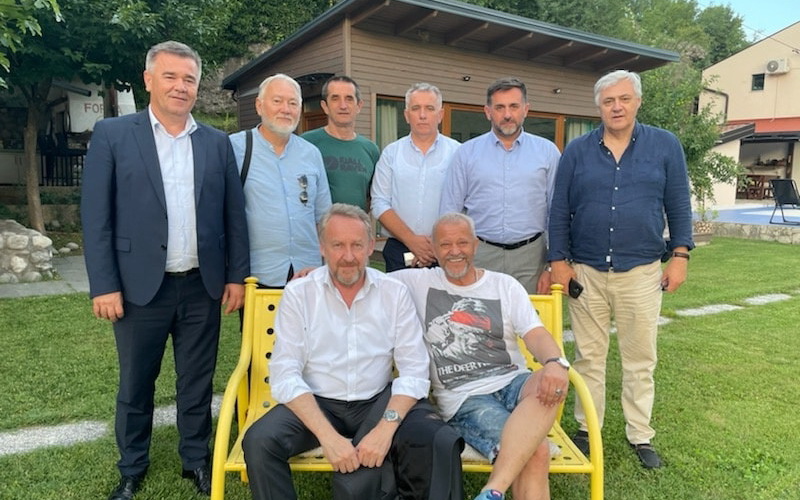 Izetbegović sa starim prijateljima: Mostar je uvijek bio mjesto spajanja