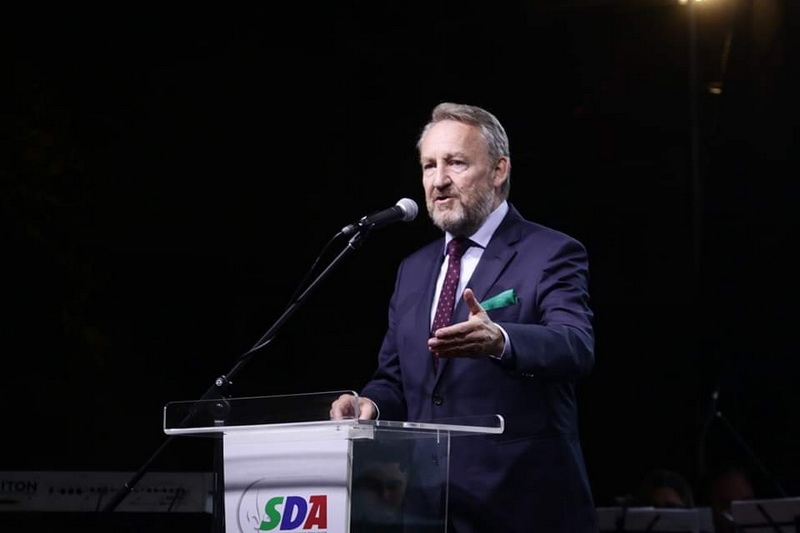 Izetbegović: SDA će pružiti ruku svima da napravimo snažan probosanski front