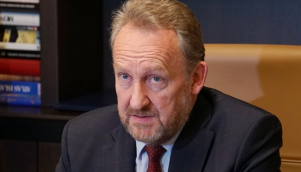 Izetbegović se odrekao 2/3 plaće za pomoć najugroženijima