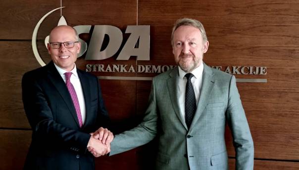 Izetbegović razgovarao sa zastupnikom u Bundestagu Peterom Beyerom