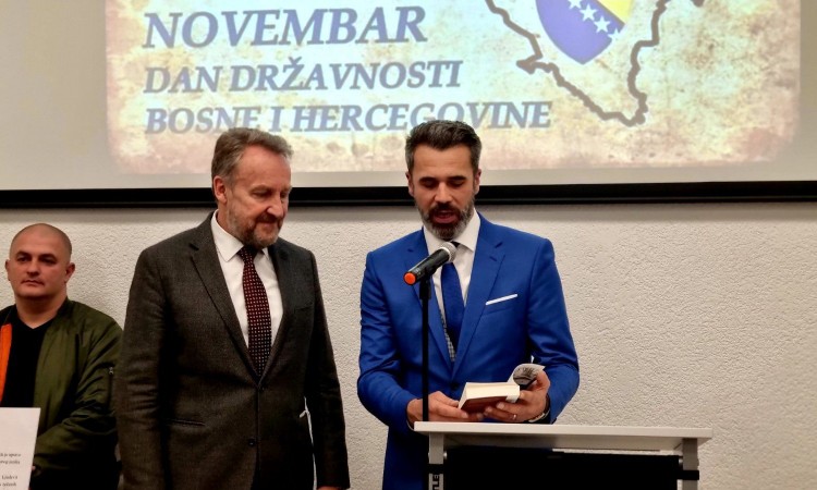 Izetbegović: Secesionisti prijete miru, naše jedinstvo će ih obeshrabriti