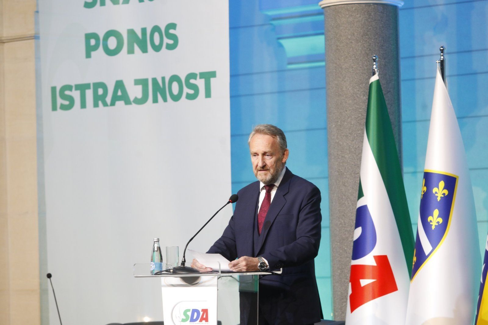 Izetbegović: Sile koje nasrću na Bosnu se umaraju