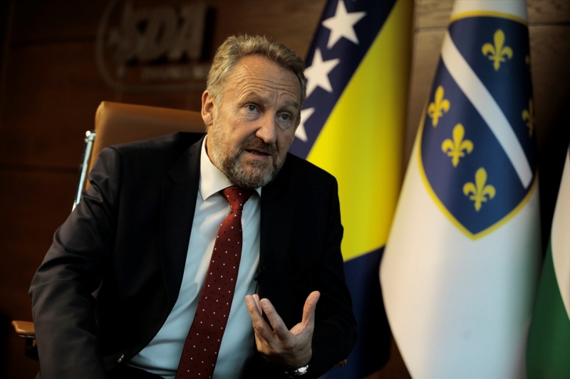 Izetbegović: Srbiji trebaju dobri odnosi na Balkanu, mora se razgovarati