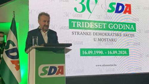 Izetbegović u Mostaru govorio o 30. godišnjici SDA