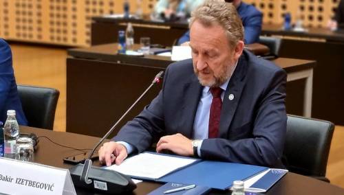 Izetbegović u Sloveniji uputio poruku EU: Vratite povjerenje