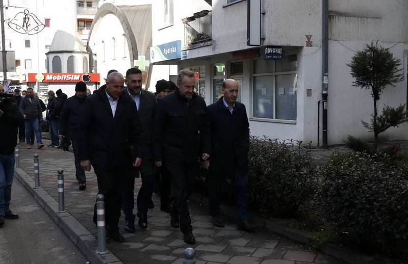 Izetbegović u Zvorniku: Uskoro novi zakon o podršci povratnicima