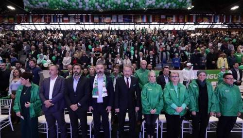 Izetbegović uputio poziv kandidatima, glasačima i simpatizerima SDA